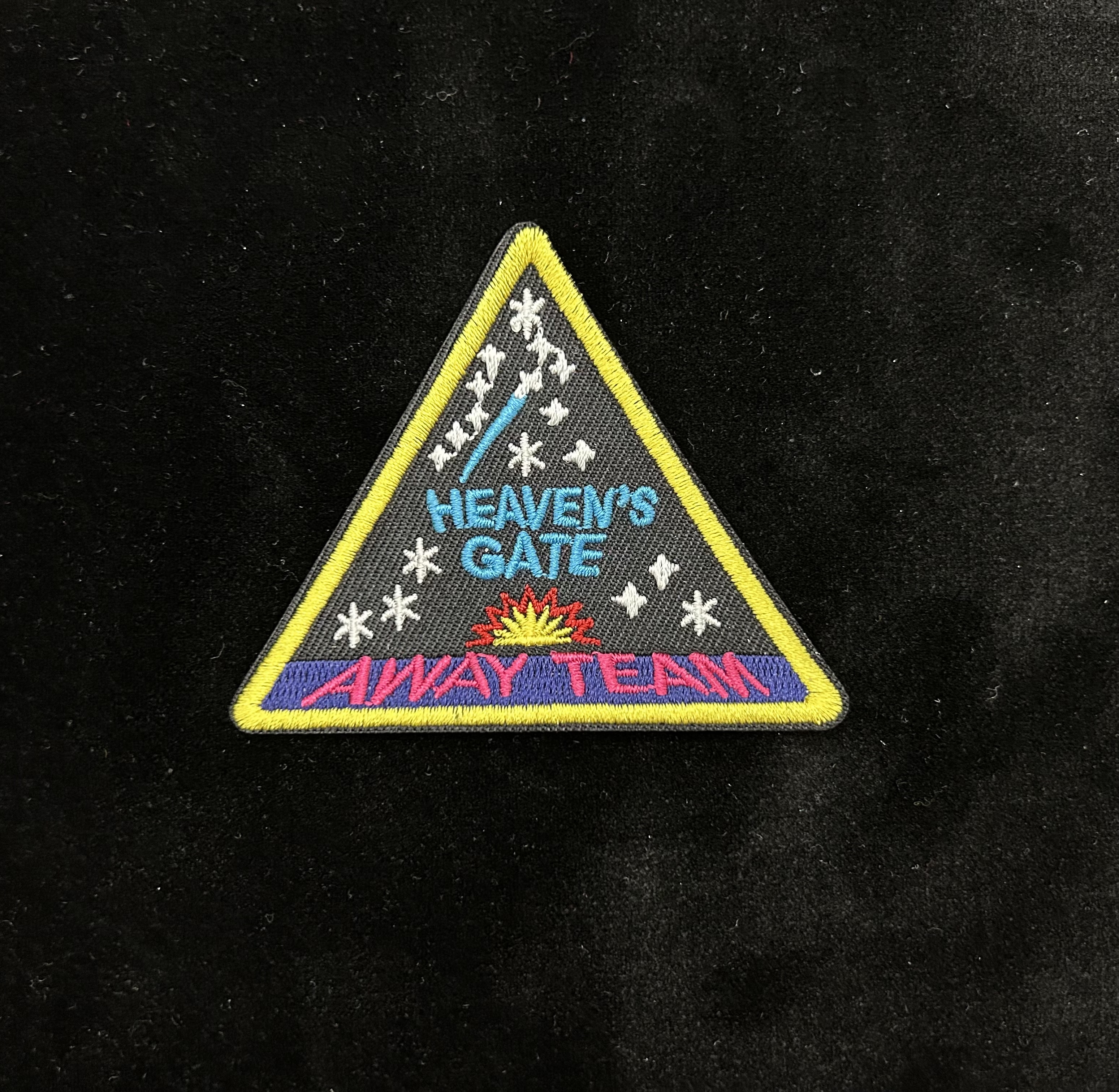 Figure 2: Replica of the Heaven’s Gate patch sewn on members’ uniforms sold on sites, including Etsy. Photograph © Lynn S. Neal