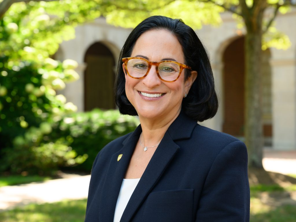 Jackie Travisano Headshot