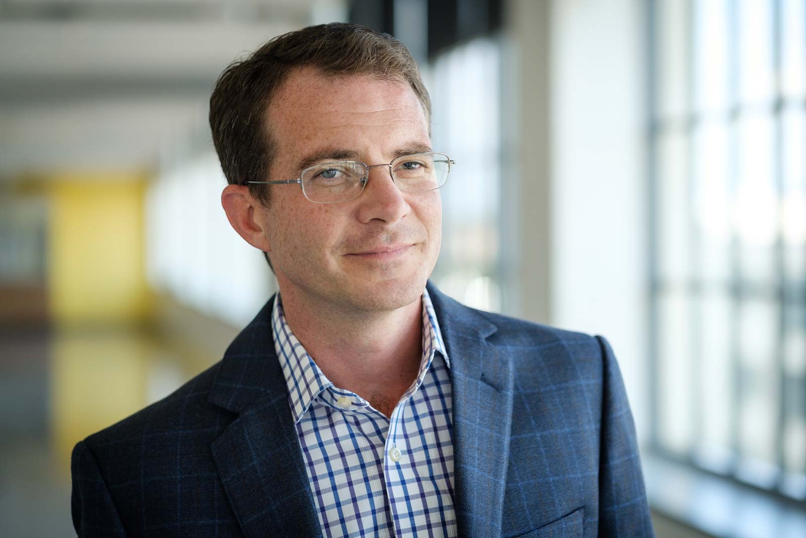 Sustainability Professor Receives NSF CAREER AWARD for Fuel Cell Research