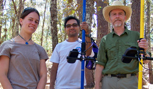 Steve Whittington (right) worked on GPS mapping with Kate Yeske (‘07, left). 