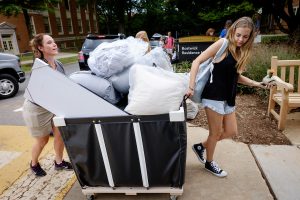 Wake Forest hosts move-in day for first year students at the south campus residence halls on Friday, August 21, 2015. Julia Reed ('19), from Tampa, moves into Bostwick.