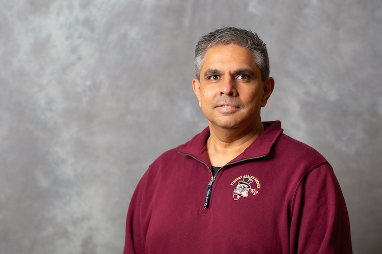 Headshot of Darren Aaron, Student Health Service associate director and Wake Forest EMS advisor