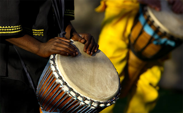 Rumah Terbuka Muzik Afrika di LamRumah Terbuka Muzik Afrika di Lam  