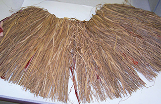 polynesian grass skirt